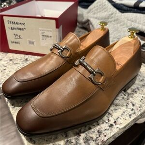 Men’s 9.5 Ferragamo Dress Shoes - Brown